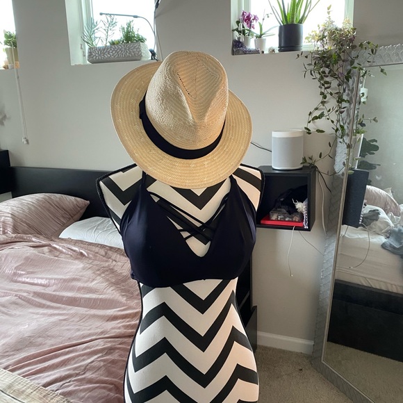 ASOS Black Halter Bikini Top - Picture 4 of 8